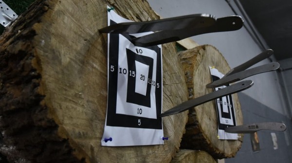 Прямо в цель. Чемпионат и первенство Европы по спортивному метанию ножа стартуют в Гомеле Прямо в цель. Чемпионат и первенство Европы по спортивному метанию ножа стартуют в Гомеле