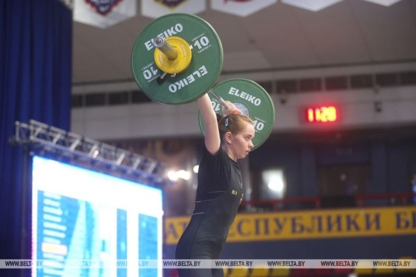 ФОТОФАКТ: В Гродно проходят соревнования по тяжелой атлетике ФОТОФАКТ: В Гродно проходят соревнования по тяжелой атлетике