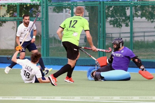 ФОТОФАКТ: "Минск" обыграл "Строитель" со счетом 5:2 в матче финальной серии чемпионата Беларуси ФОТОФАКТ: "Минск" обыграл "Строитель" со счетом 5:2 в матче финальной серии чемпионата Беларуси