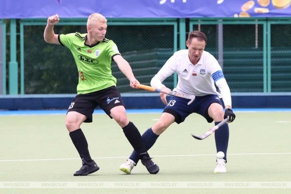 ФОТОФАКТ: ХК "Минск" и ХК "Строитель" из Бреста отыграли третий матч финальной серии чемпионата Беларуси по хоккею на траве