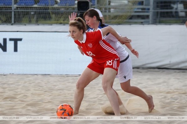 ФОТОФАКТ: Стартовал открытый Суперкубок Союзного государства по пляжному футболу