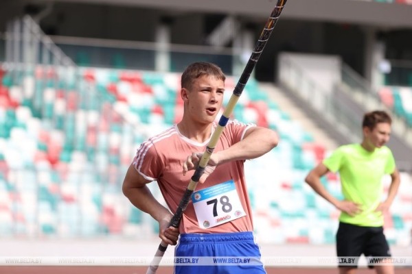 ФОТОФАКТ: Церемония открытия тестовых соревнований по легкой атлетике к II Играм стран СНГ