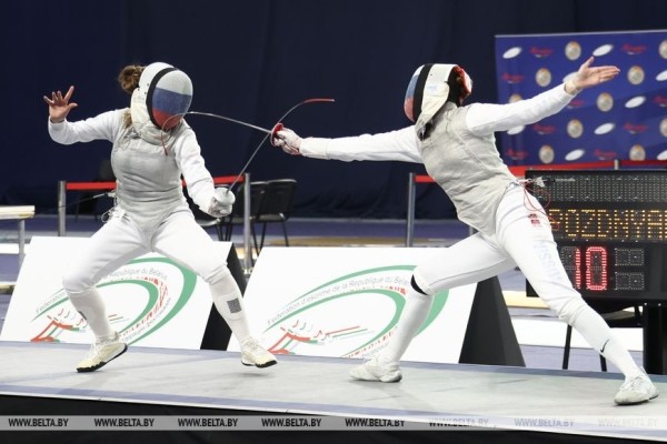 ФОТОФАКТ: Открытый чемпионат Союзного государства по фехтованию в Минске ФОТОФАКТ: Открытый чемпионат Союзного государства по фехтованию в Минске