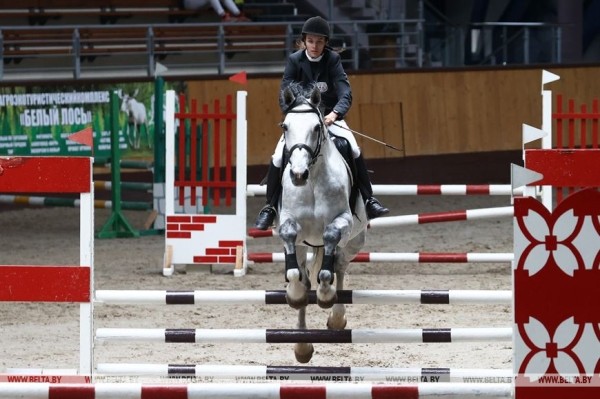 ФОТОФАКТ: Открытый чемпионат Беларуси по конкуру в Ратомке