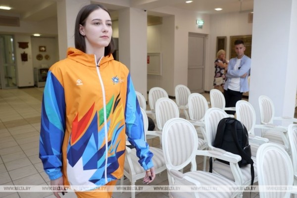 Медали, четыре комплекта формы и талисмана II Игр стран СНГ Рысика презентовали в Минске