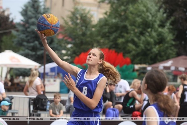 Турнир по баскетболу 3х3 собрал в Гродно любительские и команды профи из Беларуси и России