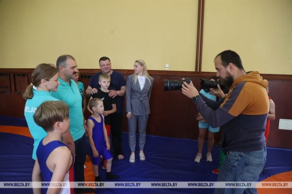 Встречи, заряжающие на победы. Ирина Курочкина дала мастер-класс юным борцам Шкловского района Встречи, заряжающие на победы. Ирина Курочкина дала мастер-класс юным борцам Шкловского района