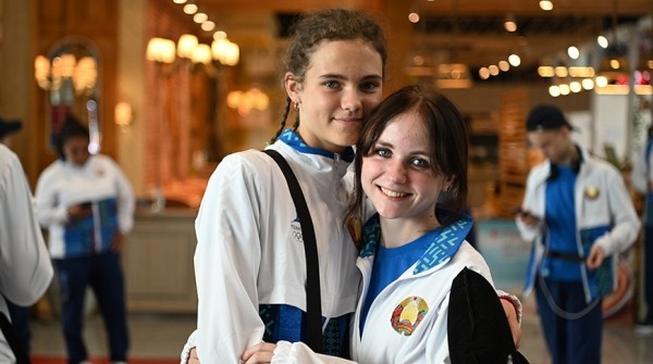 Делегация Беларуси прибыла во Владивосток на Игры "Дети Приморья" Делегация Беларуси прибыла во Владивосток на Игры "Дети Приморья"