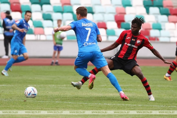 ФОТОФАКТ: Минское "Динамо" победило "Белшину" в матче 14-го тура чемпионата Беларуси