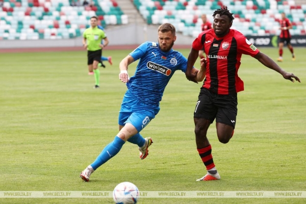 ФОТОФАКТ: Минское "Динамо" победило "Белшину" в матче 14-го тура чемпионата Беларуси