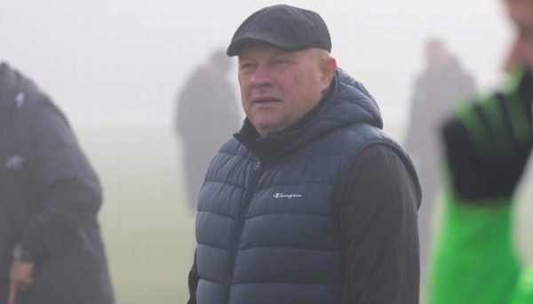 Футбол. Игорь Ковалевич: мы ни за кем не гонимся. Мы готовимся к игре с "Ислочью"
Футбол. Игорь Ковалевич: мы ни за кем не гонимся. Мы готовимся к игре с "Ислочью"