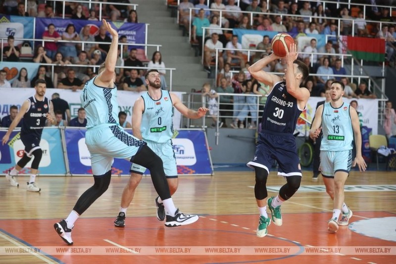 Баскетболисты “МИНСКА” в 16-й раз подряд стали чемпионами Беларуси Баскетболисты “МИНСКА” в 16-й раз подряд стали чемпионами Беларуси