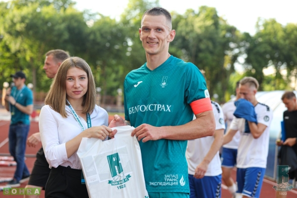 В «Рухе» Зайцева намечается что-то интересное: опытные игроки активно уходят, заменить их могут теми, кого обкатали в других клубах В «Рухе» Зайцева намечается что-то интересное: опытные игроки активно уходят, заменить их могут теми, кого обкатали в других клубах