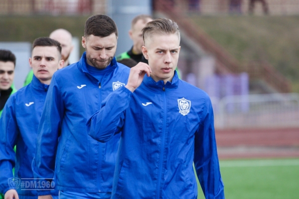 АБФФ затыкает «Днепром» дырку в «вышке». Клуб туда и хотел – но не похоже, что готов: отпустил лидеров, расстался с тренером с позицией, разгромлен в Кубке АБФФ затыкает «Днепром» дырку в «вышке». Клуб туда и хотел – но не похоже, что готов: отпустил лидеров, расстался с тренером с позицией, разгромлен в Кубке