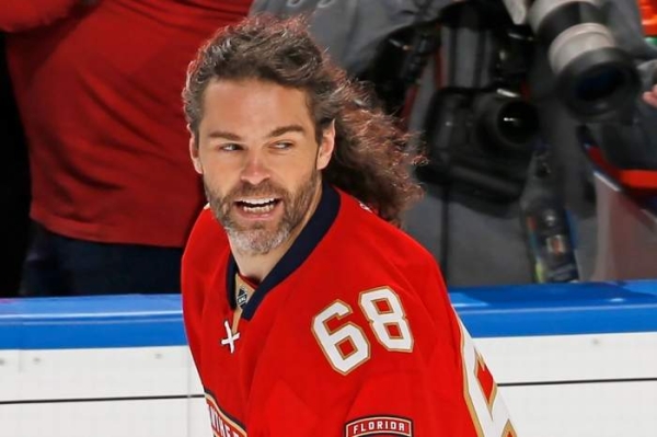 Хоккей. Яромир Ягр в возрасте 50 лет стал самым возрастным игроком, набравшим очки в главной лиге Чехии
Хоккей. Яромир Ягр в возрасте 50 лет стал самым возрастным игроком, набравшим очки в главной лиге Чехии