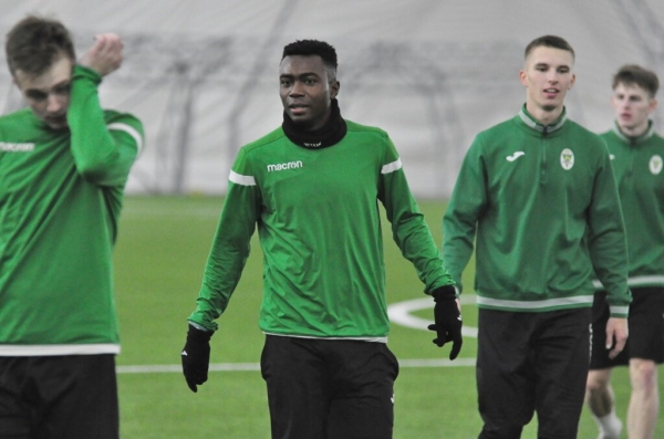 Закончили сезон без долгов (максимум платили 2,5к долларов), хотели сохранить Биончика и лидеров, но пока очень много потерь. Чем сейчас живет фееричный «Гомель» Закончили сезон без долгов (максимум платили 2,5к долларов), хотели сохранить Биончика и лидеров, но пока очень много потерь. Чем сейчас живет фееричный «Гомель»