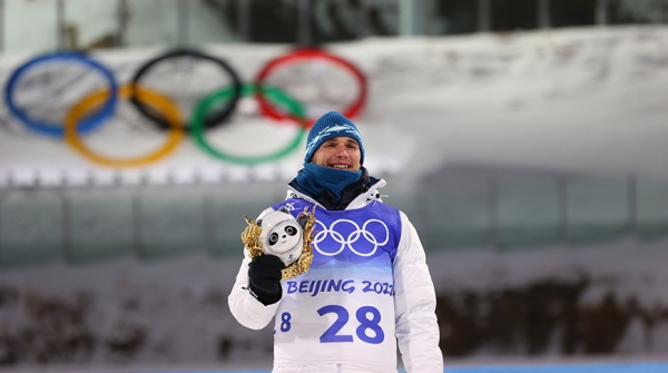Губерниев: Антон Смольский продолжил традицию белорусов попадать в призеры индивидуальных гонок на ОИ Губерниев: Антон Смольский продолжил традицию белорусов попадать в призеры индивидуальных гонок на ОИ
