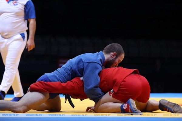 ФОТОФАКТ: Второй день Открытого Кубка Европы по самбо на призы Президента Беларуси ФОТОФАКТ: Второй день Открытого Кубка Европы по самбо на призы Президента Беларуси
