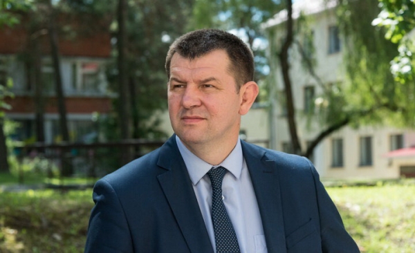 Из Минспорта убирают «доброго полицейского» (стал крайним за провал в Токио): он душил атлетов за позицию, но по-тихому. На смену прочат совсем уж диких адептов Лукашенко