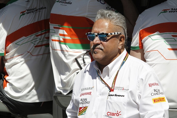 Экс-владелец команды «Формулы-1» 10 лет бегал от тюрьмы из-за кредитов на $1,3 млрд. Теперь все-таки посадят на 4 месяца Экс-владелец команды «Формулы-1» 10 лет бегал от тюрьмы из-за кредитов на $1,3 млрд. Теперь все-таки посадят на 4 месяца